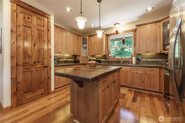 33402 SE Wood DR, Washougal, WA 98671