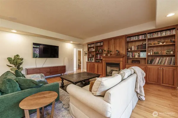 19121 NW 61ST AVE, Ridgefield, WA 98642