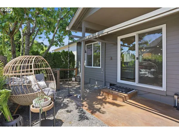 917 N HERON DR, Ridgefield, WA 98642
