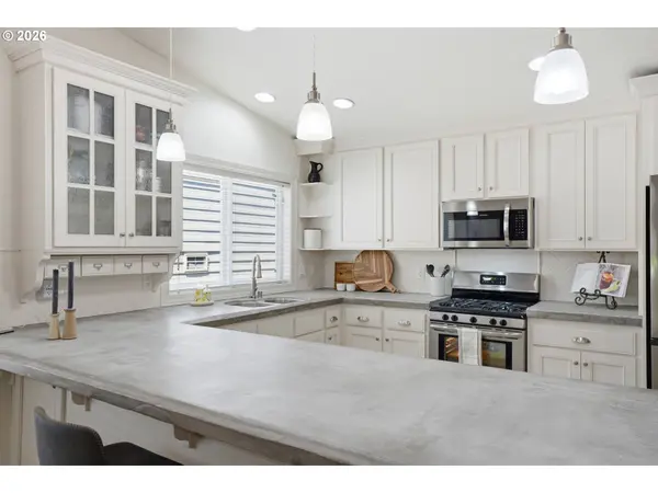 917 N HERON DR, Ridgefield, WA 98642