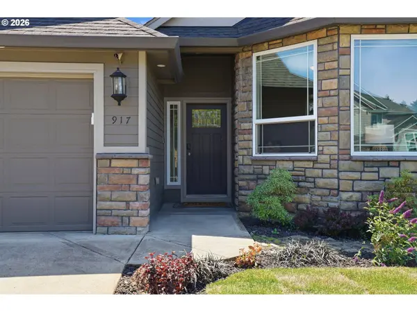 917 N HERON DR, Ridgefield, WA 98642