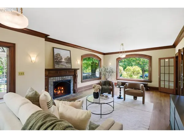1133 NE 37TH AVE, Portland, OR 97232