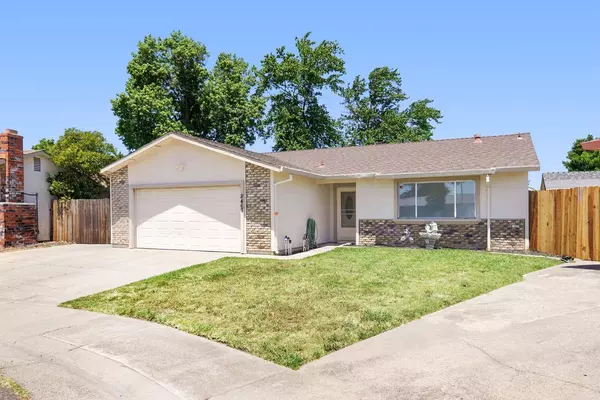 8467 Country Greens CT, Sacramento, CA 95828