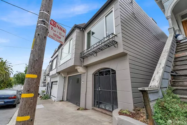 1739 Quesada AVE, San Francisco, CA 94124