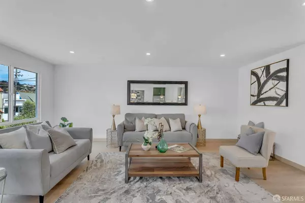 1739 Quesada AVE, San Francisco, CA 94124