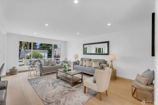 1739 Quesada AVE, San Francisco, CA 94124