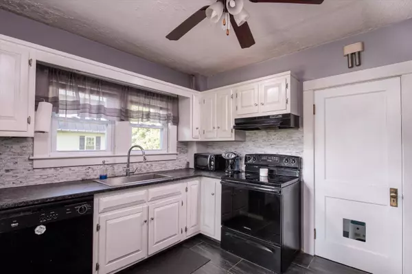 2085 US Route 5 South, Windsor, VT 05089