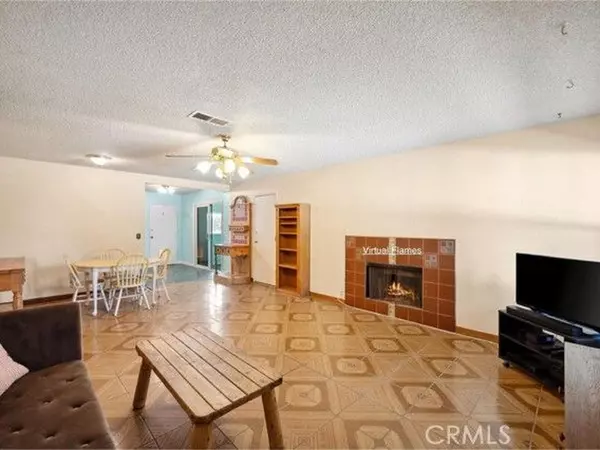 Lancaster, CA 93535-7523,41125 179th St E