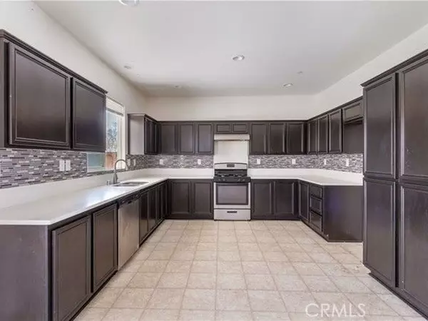 Rosamond, CA 93560-7598,3720 Mount Whitney Ave