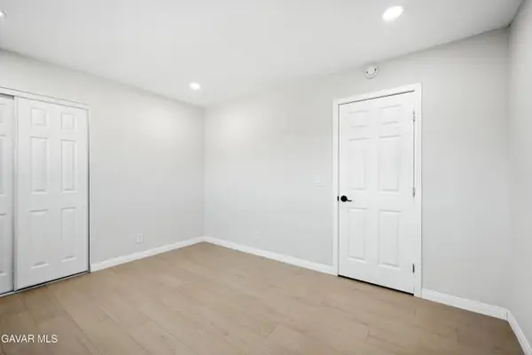 1572 E Avenue Q13, Palmdale, CA 93550-5133