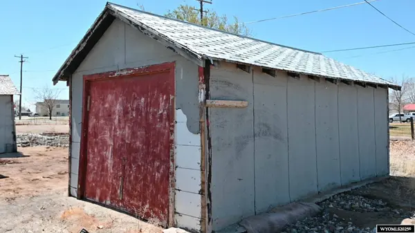 311 Maple Street, Shoshoni, WY 82649