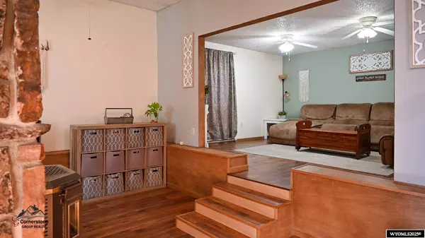 216 Valley Circle #W. Sunset, Riverton, WY 82501