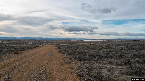 42 Last Chance Dr, Riverton, WY 82501