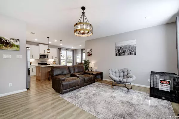 921 Windflower, New Braunfels, TX 78130