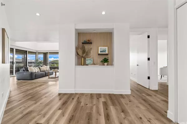 1 Keahole PL #2612, Honolulu, HI 96825