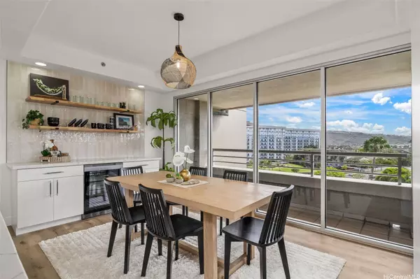 1 Keahole PL #2612, Honolulu, HI 96825