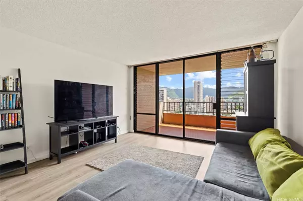 2121 Ala Wai BLVD #1902, Honolulu, HI 96815