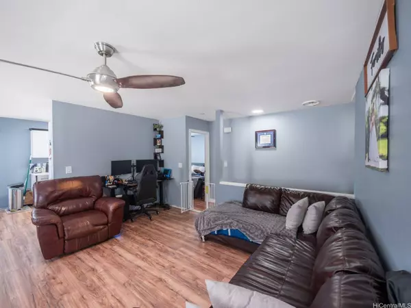 87-155 Kulahanai PL, Waianae, HI 96792