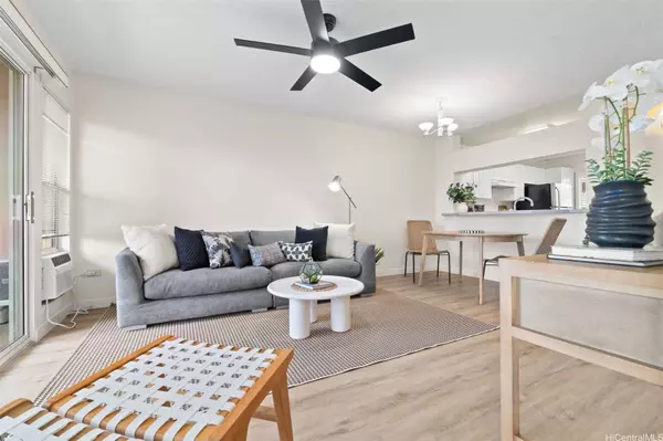 3075 Ala Poha PL #303, Honolulu, HI 96818