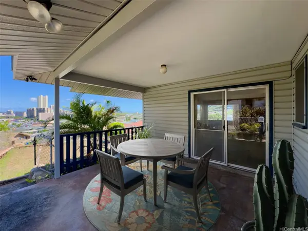 3515 Ala Haukulu PL, Honolulu, HI 96818