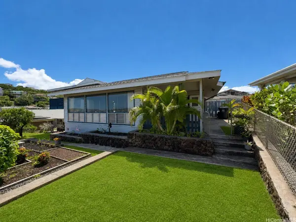 3515 Ala Haukulu PL, Honolulu, HI 96818