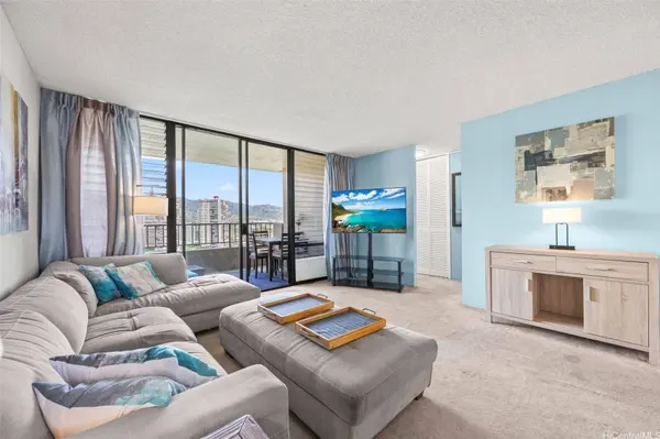 2121 Ala Wai BLVD #2505, Honolulu, HI 96815