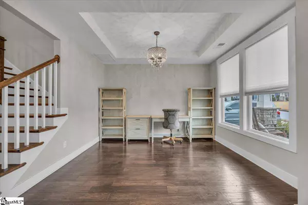 816 Lockhurst Drive, Simpsonville, SC 29681