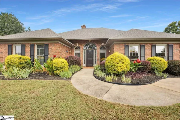 121 Twin Lakes Drive, Moore, SC 29639