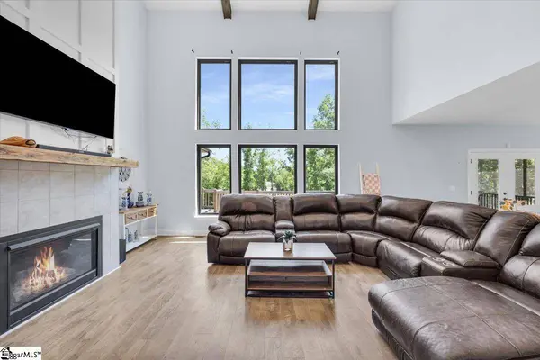 1194 Ninety-Nine Island Road, Blacksburg, SC 29702