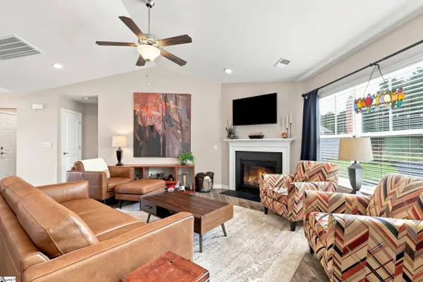 165 Noble Creek Road, Woodruff, SC 29388