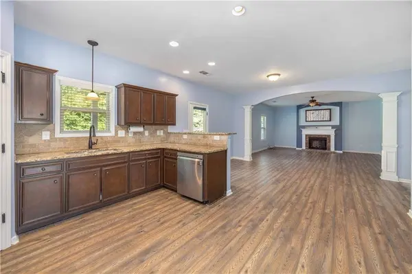 272 Running Bear DR, Smiths Station, AL 36877