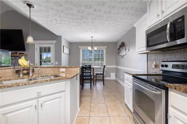 35 Lee Road 2139, Phenix City, AL 36870