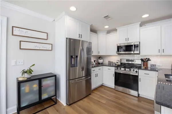 90 Quail Run AVE, Smiths Station, AL 36877