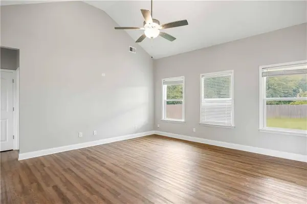 4 Belmont DR, Fort Mitchell, AL 36856