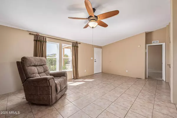 38303 N 15TH Avenue, Phoenix, AZ 85086