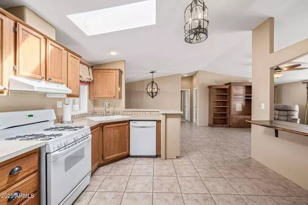 38303 N 15TH Avenue, Phoenix, AZ 85086