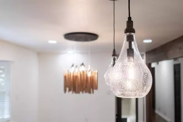 1582 Pine CIR, Austell, GA 30168