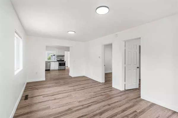 21546 27 AVE, Bellevue, AB T0K 0C0