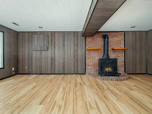 724 Florence ST, Pincher Creek, AB T0K 1W0