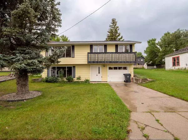 724 Florence ST, Pincher Creek, AB T0K 1W0