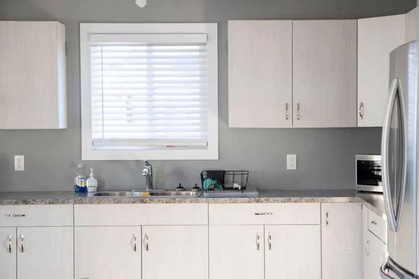 1048 Elk AVE, Pincher Creek, AB T0K 1W0