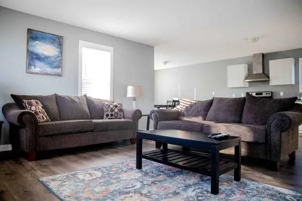 1048 Elk AVE, Pincher Creek, AB T0K 1W0