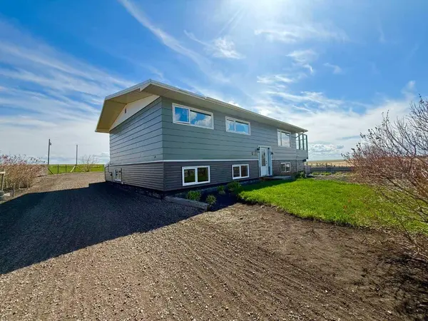 5520 29-4 Range, Rural Pincher Creek No. 9,m.d. Of, AB T0K 1W0