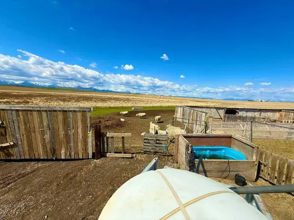 5520 29-4 Range, Rural Pincher Creek No. 9,m.d. Of, AB T0K 1W0