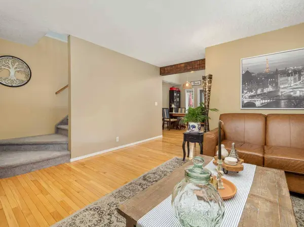 966 Lawrence ST, Pincher Creek, AB T0K 1W0