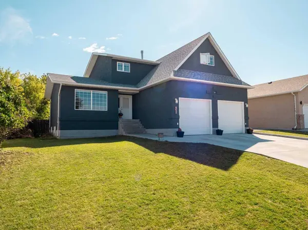 452 Pineridge WAY, Pincher Creek, AB T0K 1W0