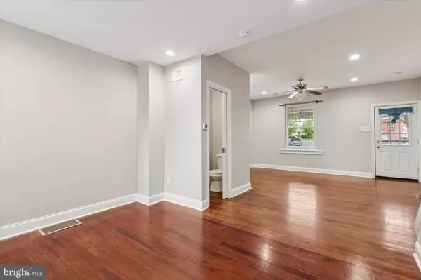 252 N 3RD ST, North Wales, PA 19454