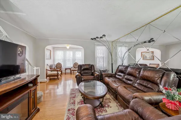 2929 MCKINLEY ST, Philadelphia, PA 19149