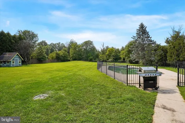 406 LOWER STATE RD, North Wales, PA 19454