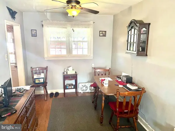 17 HARTRANFT AVE, Norristown, PA 19401